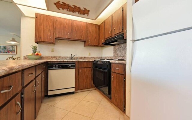 Papakea D-204 by Maui Life Realty