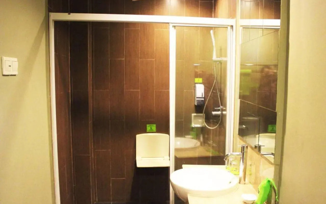 MaxOne Sabang Jakarta