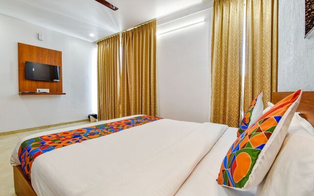 Fabhotel Deep Palace