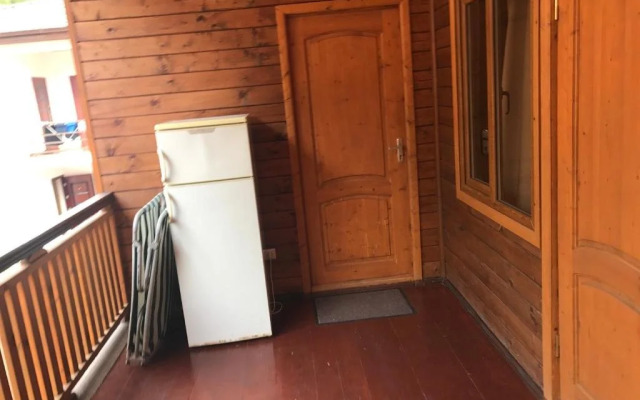 Guest house Mayana
