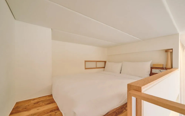 Wutong Hotel Apartment (Bao'an Center)