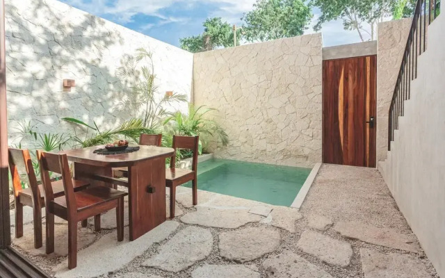 Entorno Luxury 5 Bedrooms Villa in Tulum