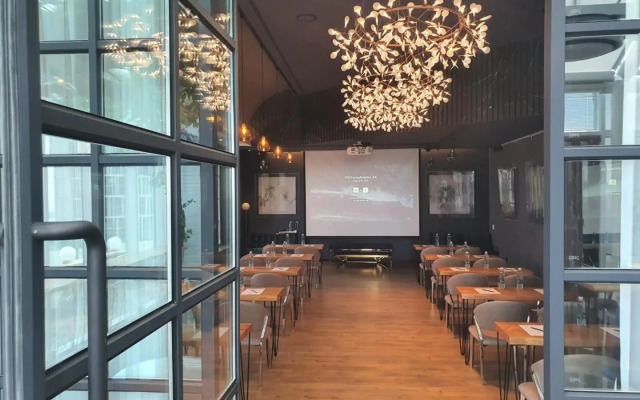 Hotel Leo