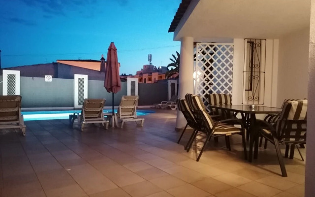 Villa 2, Great Spot Oura Beach, Albufeira
