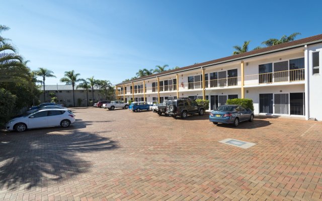 The Beach Motel Hervey Bay