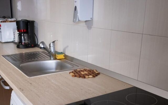 Apartment Family Rivulus