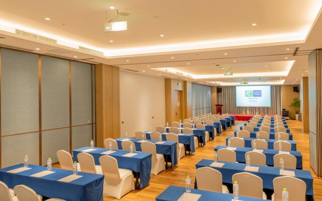 Holiday Inn Express Linyi Riverside by IHG