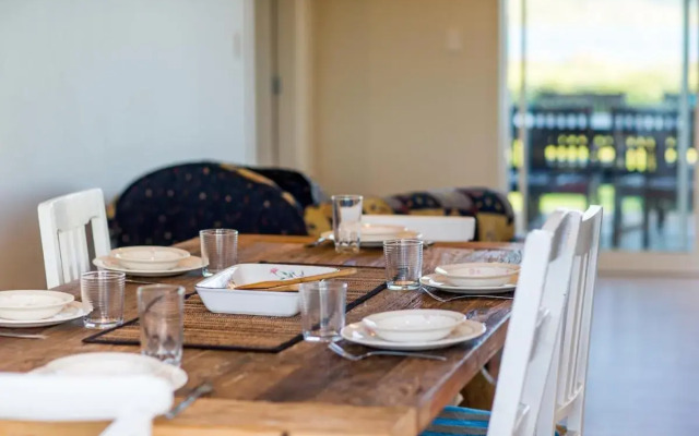 Waterfront Wonder - Matarangi Holiday Home