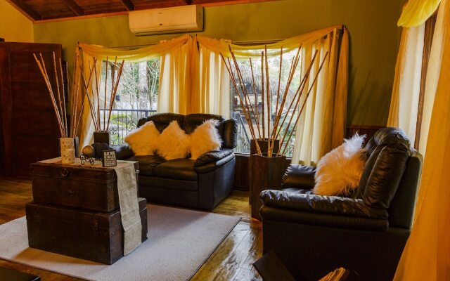 Mayan Hills Resort