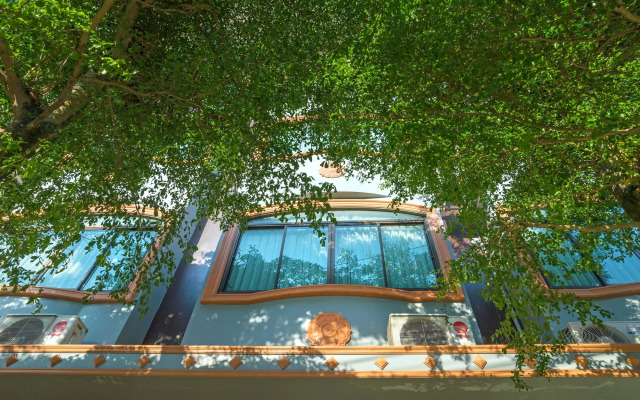 Sripet Hotel