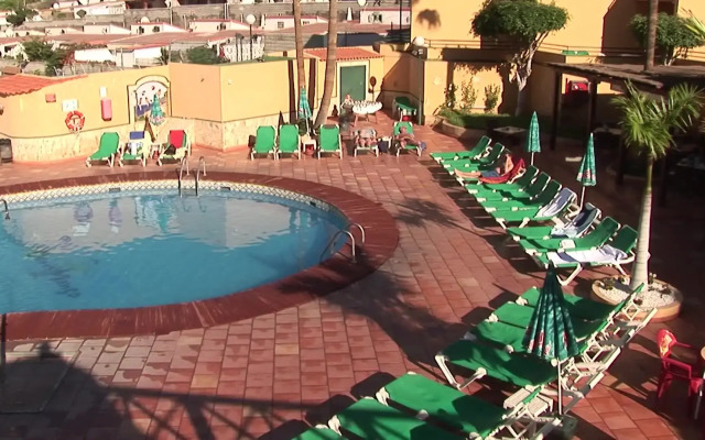 Ohasis Boutique Suites