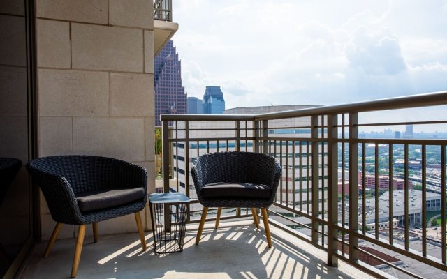 Domio Downtown Elegant 2Br 10 Min To Bbva Compass Soccer Stadium