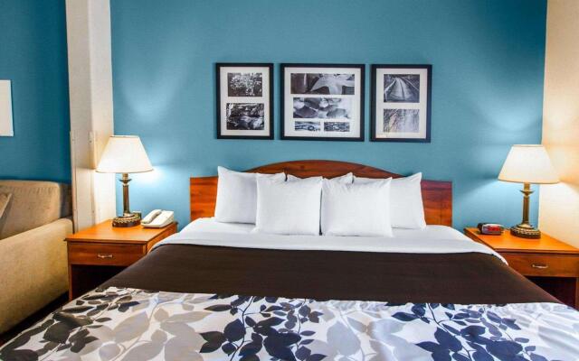 Sleep Inn & Suites Evansville - Casper