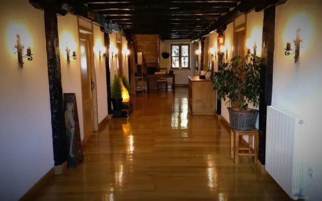 Albergue Rural Mandoia - Hostel