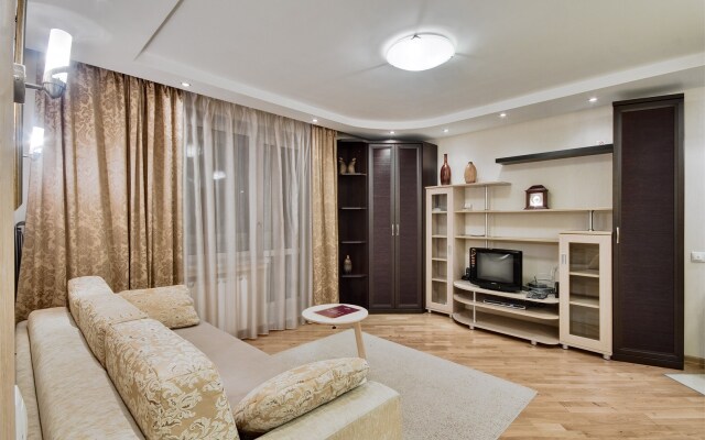 На Большой Якиманке 52