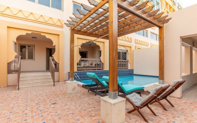 GLOBALSTAY. Private Pool Villas and Townhomes