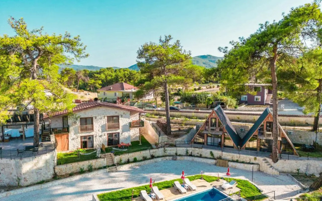 Kandybos Eco Farm Village