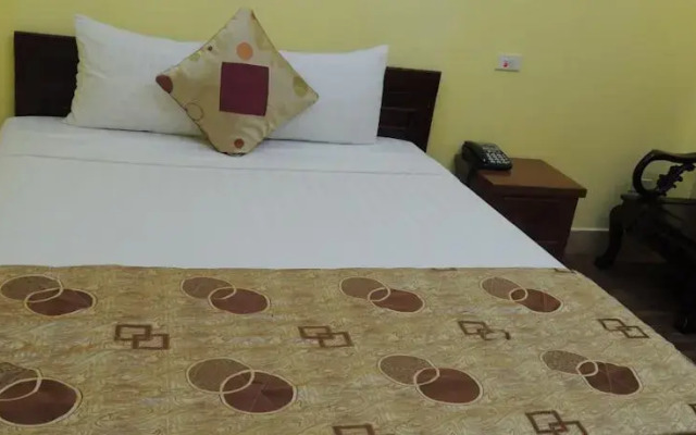 Lemon Hotel