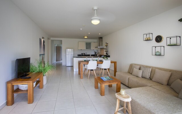 Blue Bay Apartments