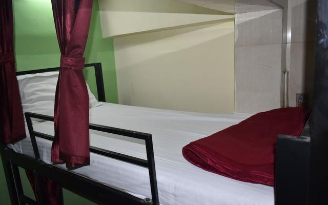 QubeStay TownHostel