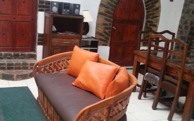 Suites Bosques Medica Sur