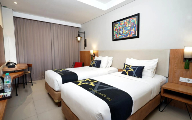 Yellow Star Hotel Gejayan