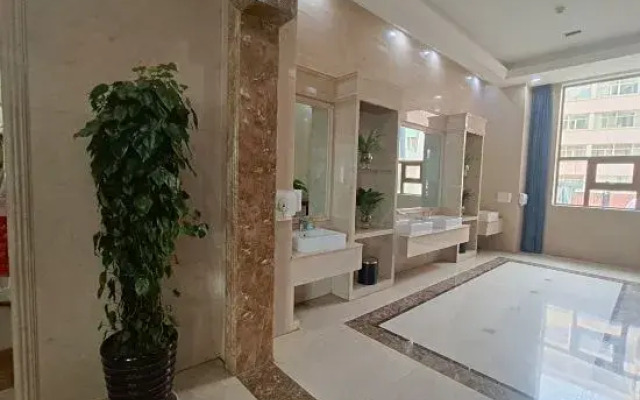 Exquisite Hotel