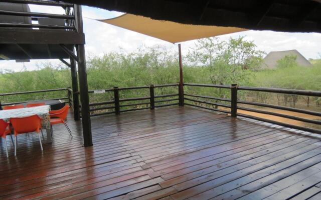 515 on Warthog by the River