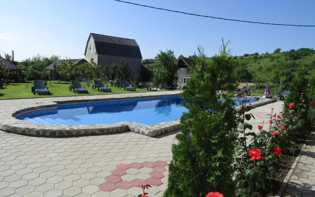 Giandra Resort