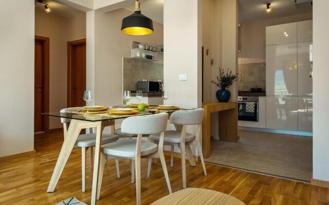 2MONTENEGRO LIMETA APARTMENTS with pool