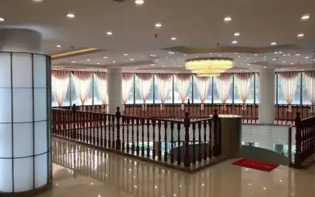 Thih Hotel Shanghai