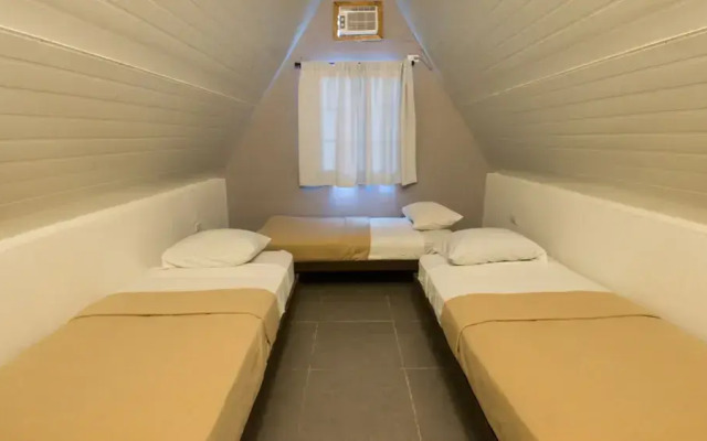 Tipi Hostel