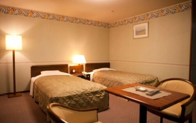 Yufuin Hotel Shuhokan