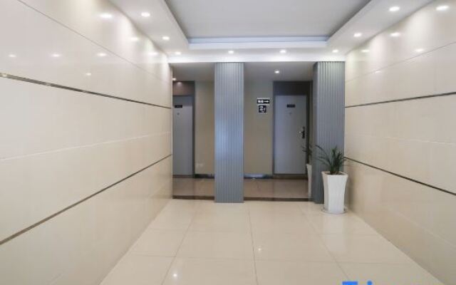 Zhongcai Business Hotel