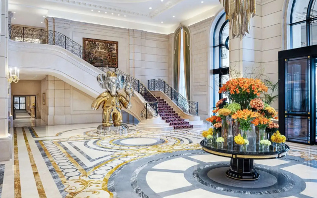 The Plaza Doha, LXR s & Resorts