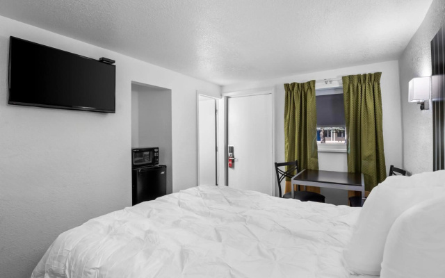 Americas Best Value Inn Jonesville Hillsdale