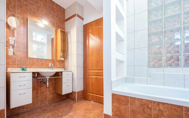 Scala Flat