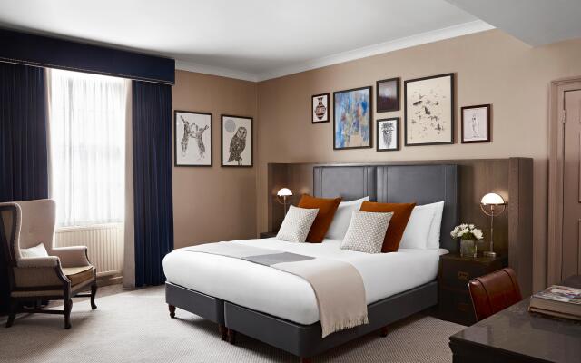 Kimpton Charlotte Square by IHG