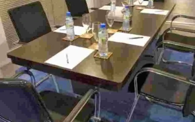 Platinum Hotel & Residence
