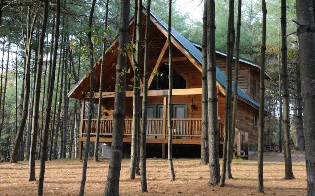Cabins at Pine Haven