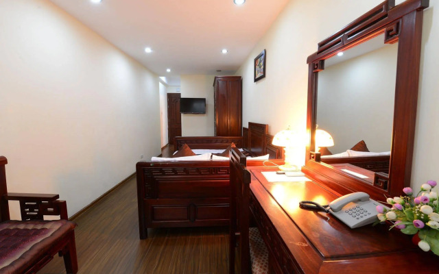 Little Hanoi Hotel