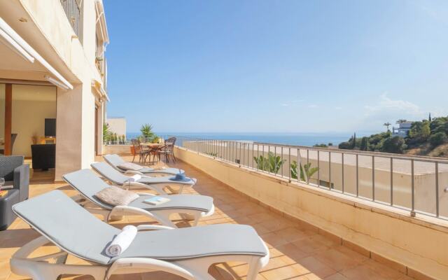 Marbella Mountain With sea View and Pool