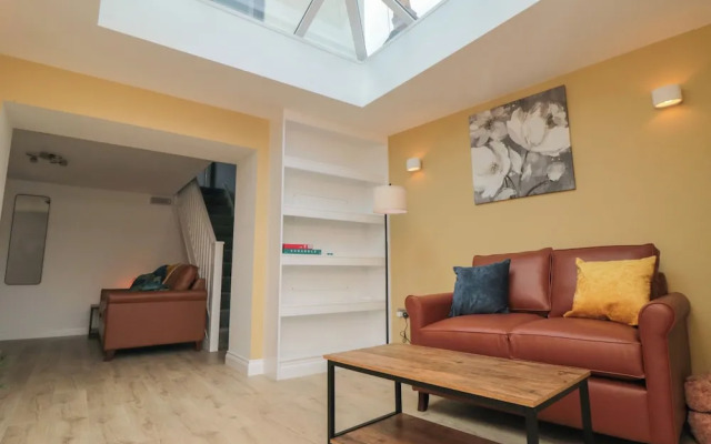 2 Staveley Cottages