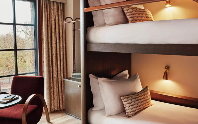 The Hoxton Shepherds Bush