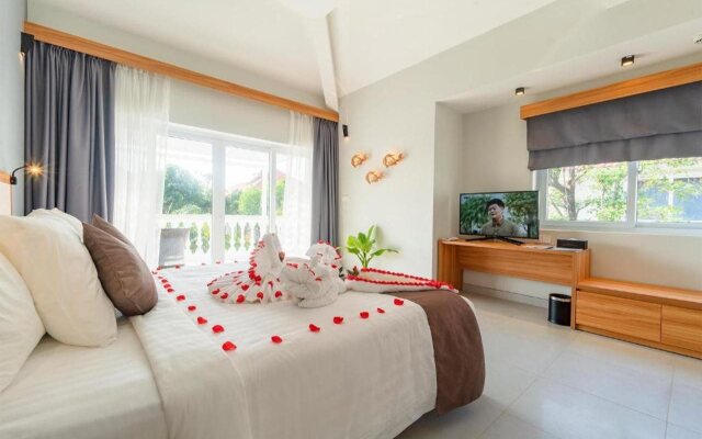 Mercury Phu Quoc Resort & Villas Hotel