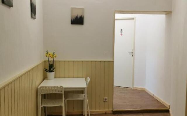 7brunnen Hostel & Guest House