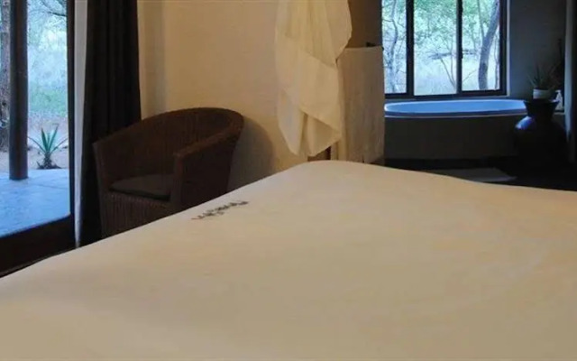 Serondella Game Lodge