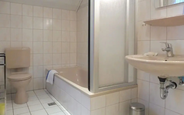 Steffi Marienm Nster