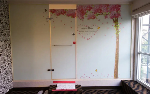 Diary Of Taipei Hotel - Ximen Station
