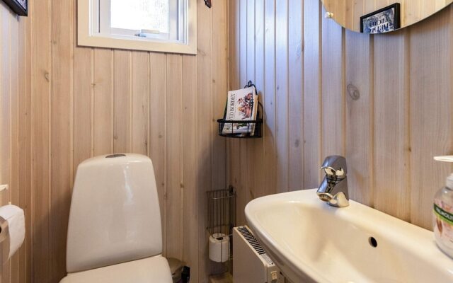 6 Person Holiday Home in Hals